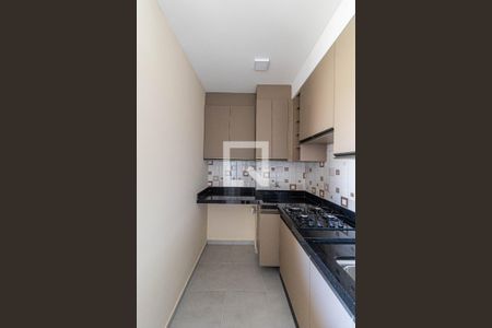 Sala/Cozinha/Área de Serviço  de apartamento para alugar com 2 quartos, 35m² em Jardim Helena, São Paulo
