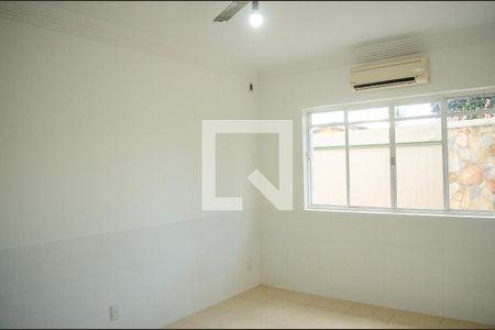 Casa para alugar com 4 quartos, 348m² em Leste Vila Nova, Goiânia