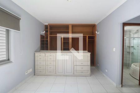 Suíte de apartamento para alugar com 4 quartos, 182m² em Centro, Guarujá