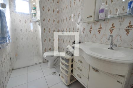 Banheiro de apartamento à venda com 2 quartos, 48m² em Vila Gustavo, São Paulo