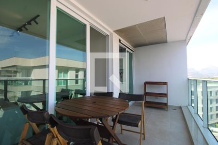 Sala - Varanda de apartamento para alugar com 2 quartos, 75m² em Barra da Tijuca, Rio de Janeiro