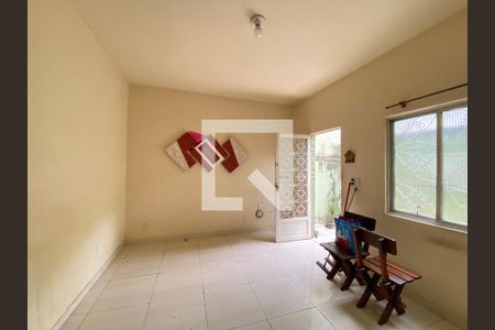 Casa à venda com 2 quartos, 150m² em Água Santa, Rio de Janeiro