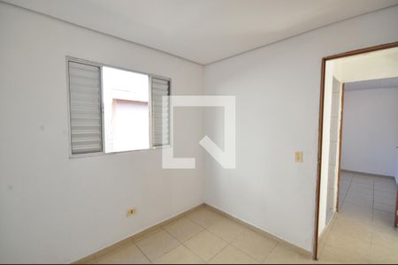 Quarto 2 de casa para alugar com 2 quartos, 60m² em Vila Medeiros, São Paulo