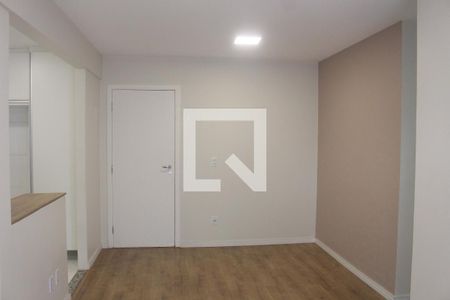 Sala de apartamento para alugar com 2 quartos, 110m² em Cerâmica, São Caetano do Sul