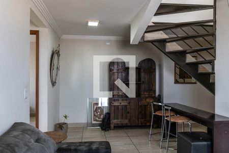 Sala de apartamento para alugar com 2 quartos, 108m² em Padre Eustáquio, Belo Horizonte