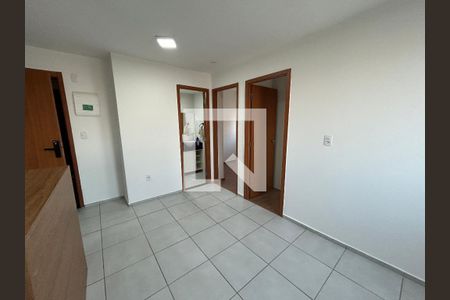 Apartamento para alugar com 2 quartos, 41m² em Del Castilho, Rio de Janeiro