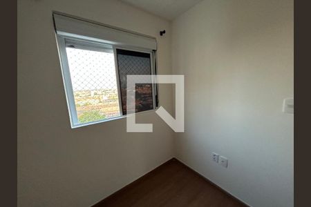 Apartamento para alugar com 2 quartos, 41m² em Del Castilho, Rio de Janeiro