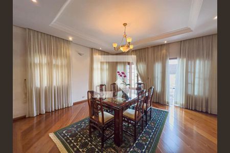 Casa de Condomínio à venda com 4 quartos, 380m² em Residencial Quatro (Alphaville), Santana de Parnaíba