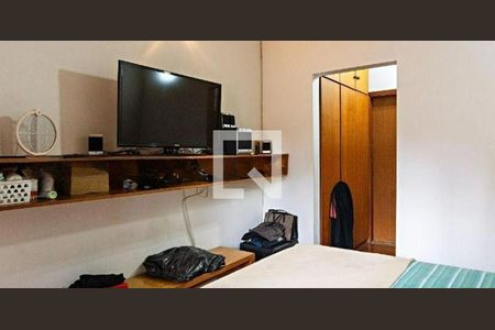 Casa de Condomínio à venda com 3 quartos, 273m² em Alphaville, Santana de Parnaíba