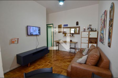 Sala de apartamento à venda com 2 quartos, 60m² em Grajaú, Rio de Janeiro