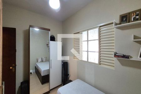 Quarto 1  de casa à venda com 2 quartos, 70m² em Conjunto Habitacional Parque da Floresta, Campinas