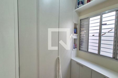Quarto 2 - Closet  de casa à venda com 2 quartos, 70m² em Conjunto Habitacional Parque da Floresta, Campinas
