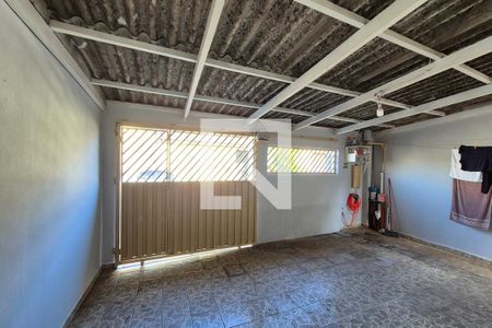 Vista da Sala  de casa à venda com 2 quartos, 70m² em Conjunto Habitacional Parque da Floresta, Campinas