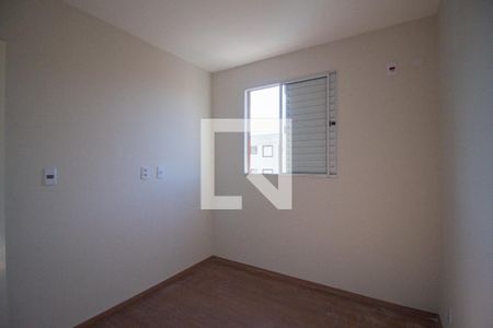 Quarto 2 de apartamento para alugar com 2 quartos, 42m² em Wanel Ville, Sorocaba