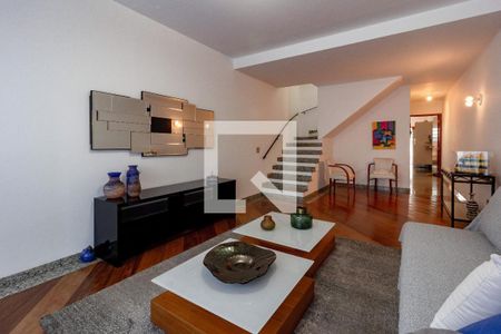 Casa à venda com 3 quartos, 188m² em Sumaré, São Paulo