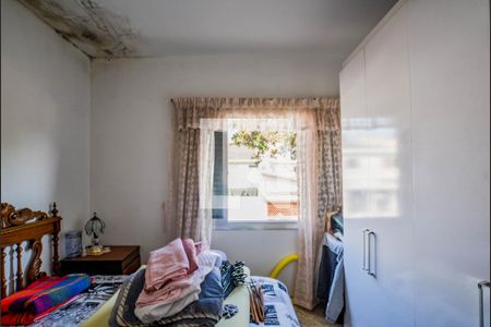 Quarto 2 de casa à venda com 3 quartos, 171m² em Vila Scarpelli, Santo André