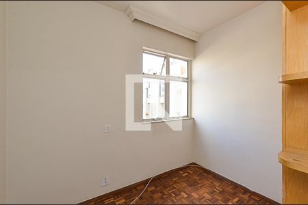 Quarto 1 de apartamento à venda com 3 quartos, 104m² em Santo Antônio, Belo Horizonte