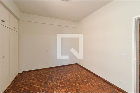 Suíte de apartamento à venda com 3 quartos, 104m² em Santo Antônio, Belo Horizonte