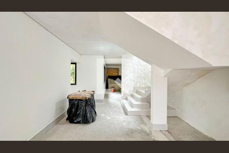 Casa de Condomínio à venda com 3 quartos, 360m² em Alphaville, Santana de Parnaíba