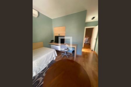 Casa de Condomínio à venda com 4 quartos, 304m² em Residencial Quatro (Alphaville), Santana de Parnaíba