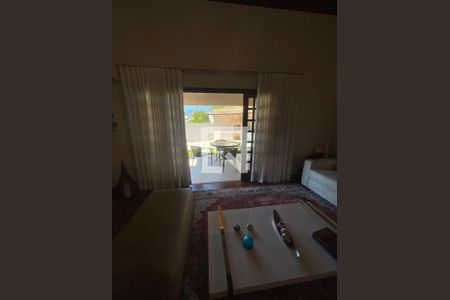 Casa de Condomínio à venda com 4 quartos, 304m² em Residencial Quatro (Alphaville), Santana de Parnaíba