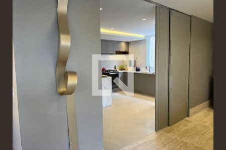 Casa de Condomínio à venda com 5 quartos, 650m² em Alphaville, Santana de Parnaíba