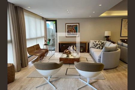 Casa de Condomínio à venda com 5 quartos, 650m² em Alphaville, Santana de Parnaíba