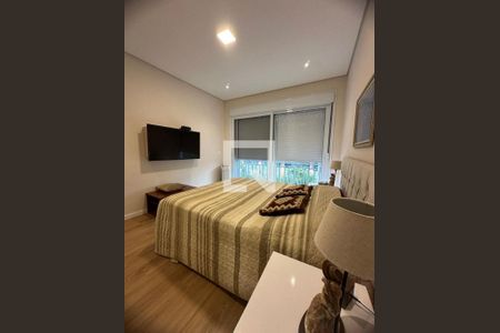 Casa de Condomínio à venda com 3 quartos, 271m² em Alphaville, Santana de Parnaíba