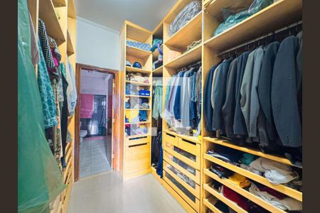 Casa de Condomínio à venda com 3 quartos, 345m² em Residencial Nove (Alphaville), Santana de Parnaíba