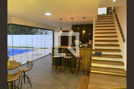 Casa de Condomínio à venda com 4 quartos, 450m² em Residencial Seis (Alphaville), Santana de Parnaíba