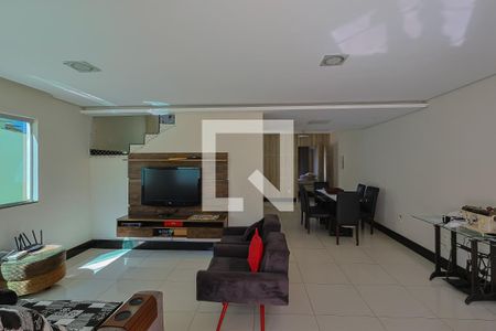 Casa para alugar com 4 quartos, 250m² em Parque Xangri-lá, Contagem