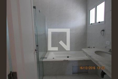 Casa para alugar com 4 quartos, 384m² em Residencial Doze (Alphaville), Santana de Parnaíba