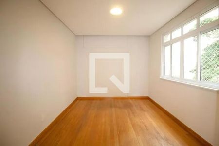 Apartamento à venda com 2 quartos, 144m² em Cerqueira César, São Paulo