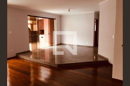 Casa para alugar com 4 quartos, 407m² em Residencial Quatro (Alphaville), Santana de Parnaíba