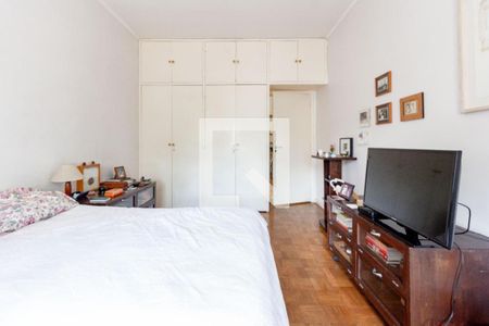 Casa à venda com 3 quartos, 300m² em Vila Mariana, São Paulo