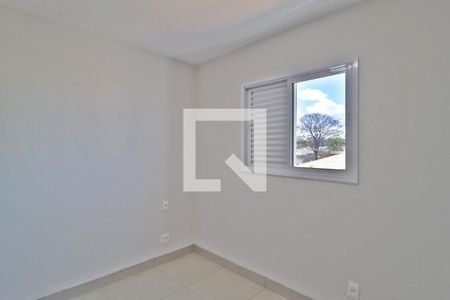 Quarto 1 - Suíte de apartamento para alugar com 2 quartos, 40m² em Umuarama, Uberlândia
