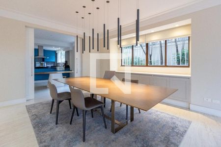 Casa à venda com 4 quartos, 367m² em Perdizes, São Paulo