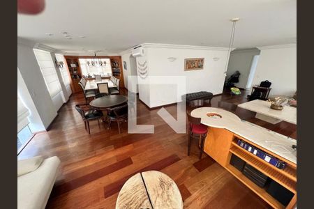 Apartamento à venda com 3 quartos, 240m² em Santa Cecilia, São Paulo