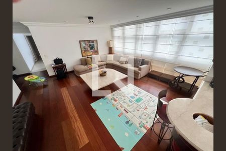 Apartamento à venda com 3 quartos, 240m² em Santa Cecilia, São Paulo