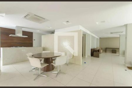 Apartamento à venda com 2 quartos, 57m² em Barra Funda, São Paulo