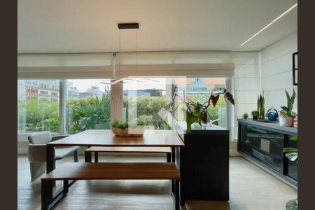 Apartamento à venda com 4 quartos, 253m² em Higienópolis, São Paulo