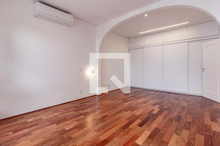 Casa à venda com 4 quartos, 250m² em Perdizes, São Paulo