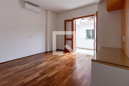 Casa à venda com 4 quartos, 250m² em Perdizes, São Paulo