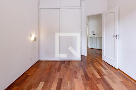 Casa à venda com 4 quartos, 250m² em Perdizes, São Paulo