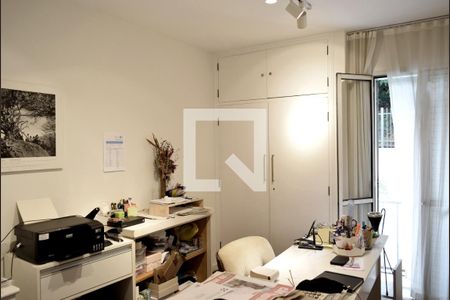 Quarto 2 de apartamento para alugar com 4 quartos, 119m² em Alto de Pinheiros, São Paulo