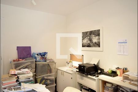 Quarto 2 de apartamento para alugar com 4 quartos, 119m² em Alto de Pinheiros, São Paulo