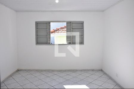 Detalhe - Quarto de casa para alugar com 1 quarto, 80m² em Vila Mangalot, São Paulo