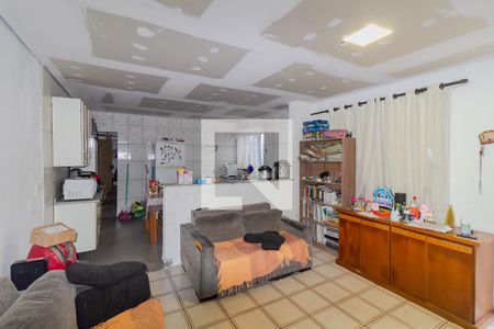 Sala de casa à venda com 3 quartos, 220m² em Água Rasa, São Paulo