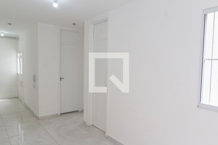 Sala de apartamento para alugar com 2 quartos, 40m² em Campo Grande, Rio de Janeiro
