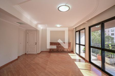 Sala de apartamento para alugar com 2 quartos, 160m² em Real Parque, São Paulo